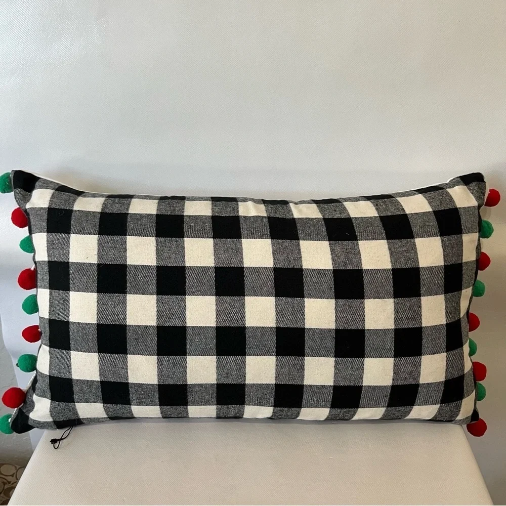 Beautiful Christmas Accent Pillow Happy Christmas to All and to all a Good Night